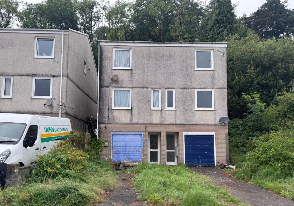 Main image of property: 151 Hillrise Park, Clydach, Swansea, West Glamorgan, SA6 5ED
