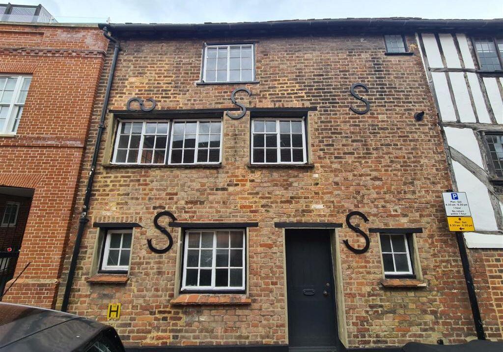 Main image of property: The Cottage, Basbow Lane, Bishops Stortford, Hertfordshire, CM23 2NA