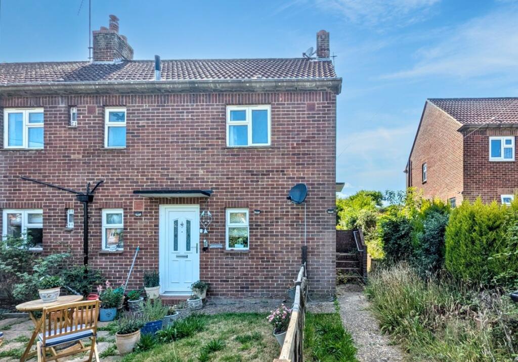 Main image of property: 17 Bankside, Bolney, Haywards Heath, West Sussex, RH17 5QN