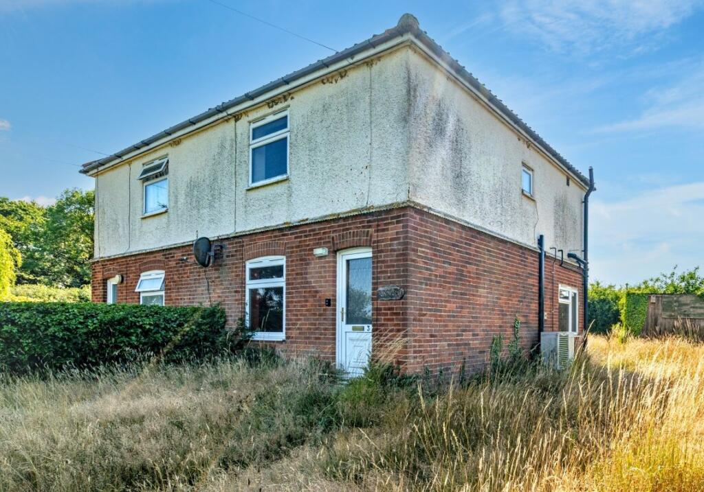 Main image of property: 3 Staithe Road, Tunstall, Norwich, Norfolk, NR13 3PS