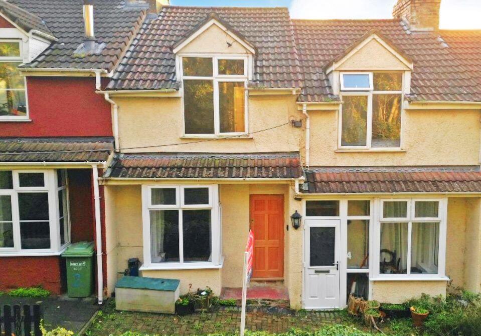 Main image of property: 3 Mount Pleasant, Hallen, Bristol, Avon, BS10 7RJ