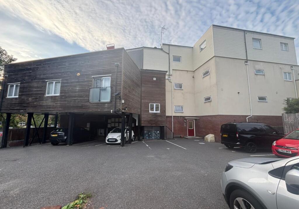 Main image of property: St. Lukes Court, 2 Whyteleafe Hill, Whyteleafe, Surrey, CR3 0FJ