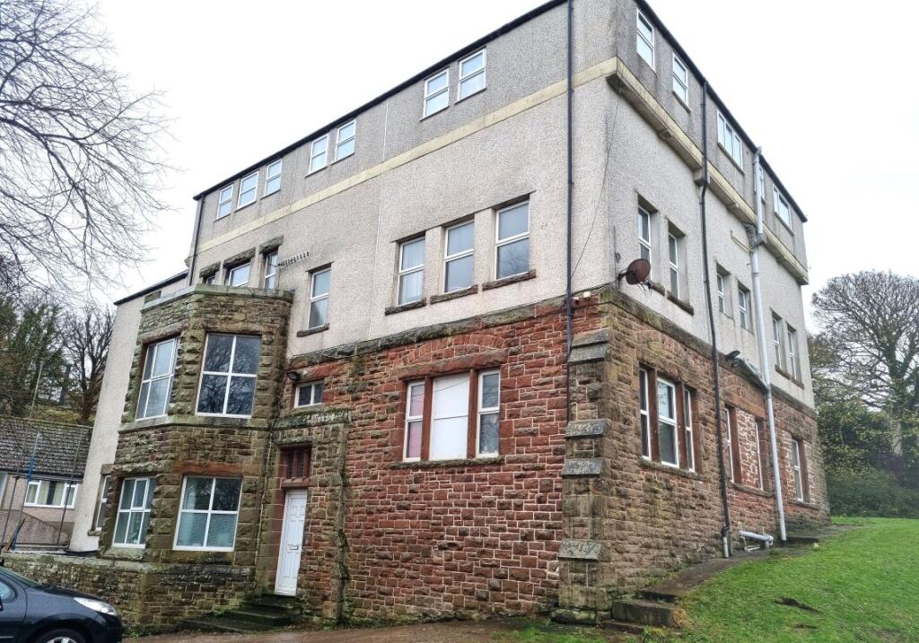 Main image of property: Flat 8 Glenholme, Foxhouses Road, Whitehaven, Cumberland, CA28 8AE