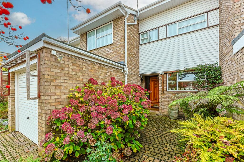 Main image of property: Hardwick Green, Ealing, W13