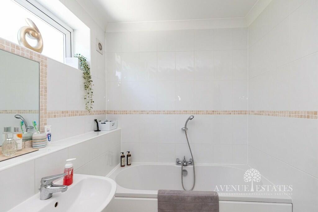 Additional property image - Grove Road, Bournemouth, Dorset, BH1