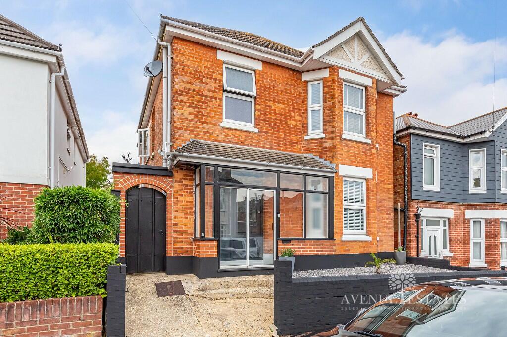 4 bedroom detached house for sale in Frampton Road, Bournemouth, Dorset ...