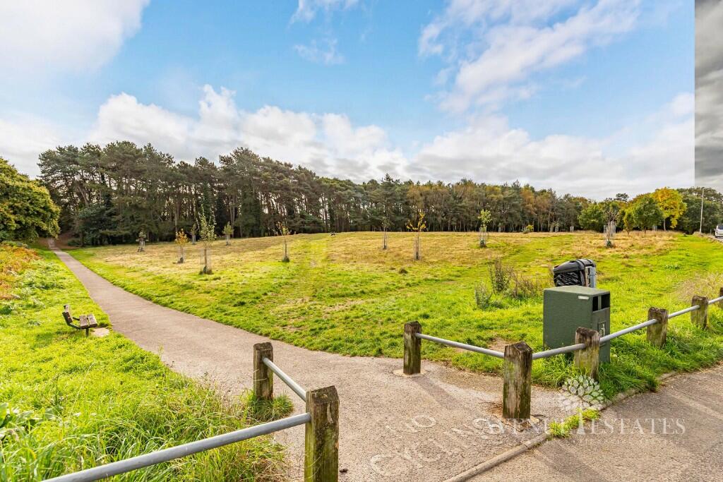 Additional property image - Coppice View, Bournemouth, Dorset, BH10