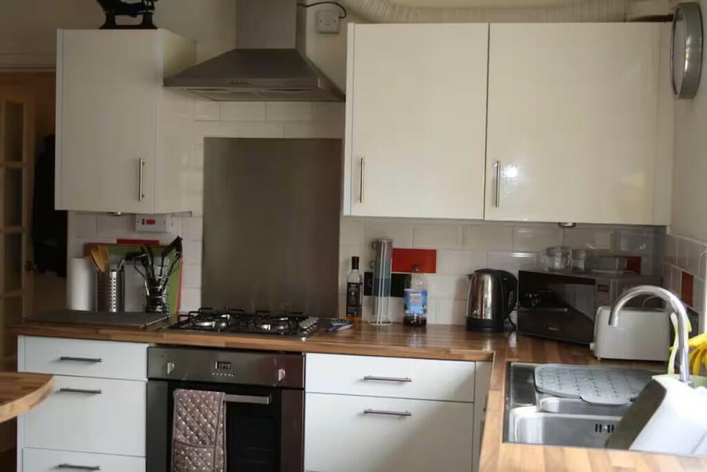 Additional property image - R L Stevenson Avenue, Bournemouth, Dorset, BH4