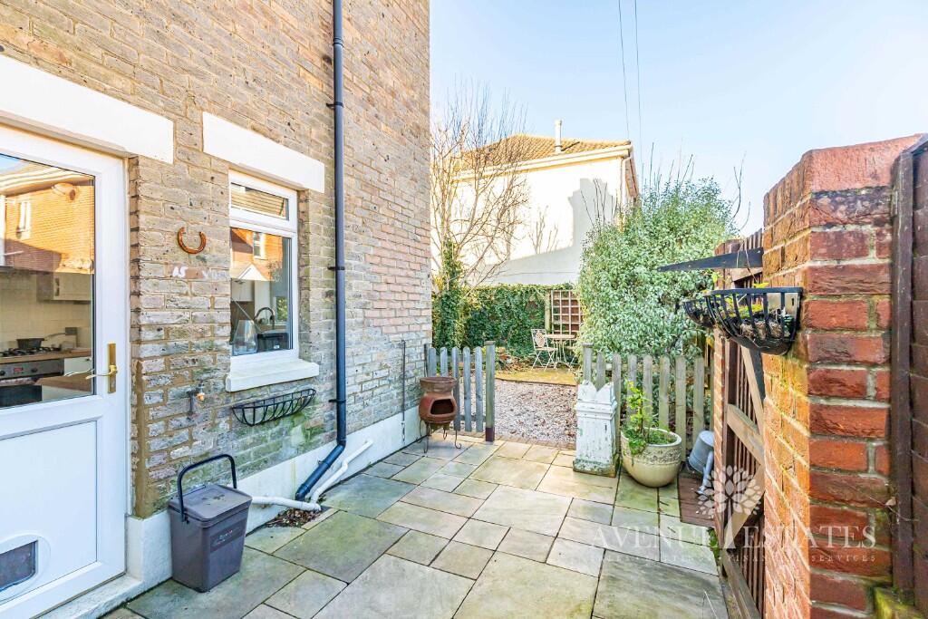 Additional property image - York Place, Bournemouth, Dorset, BH7