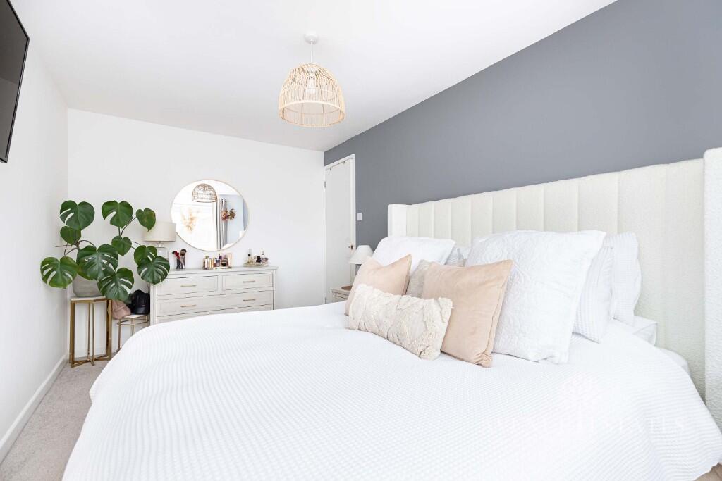 Additional property image - Boveridge Gardens, Bournemouth, Dorset, BH9
