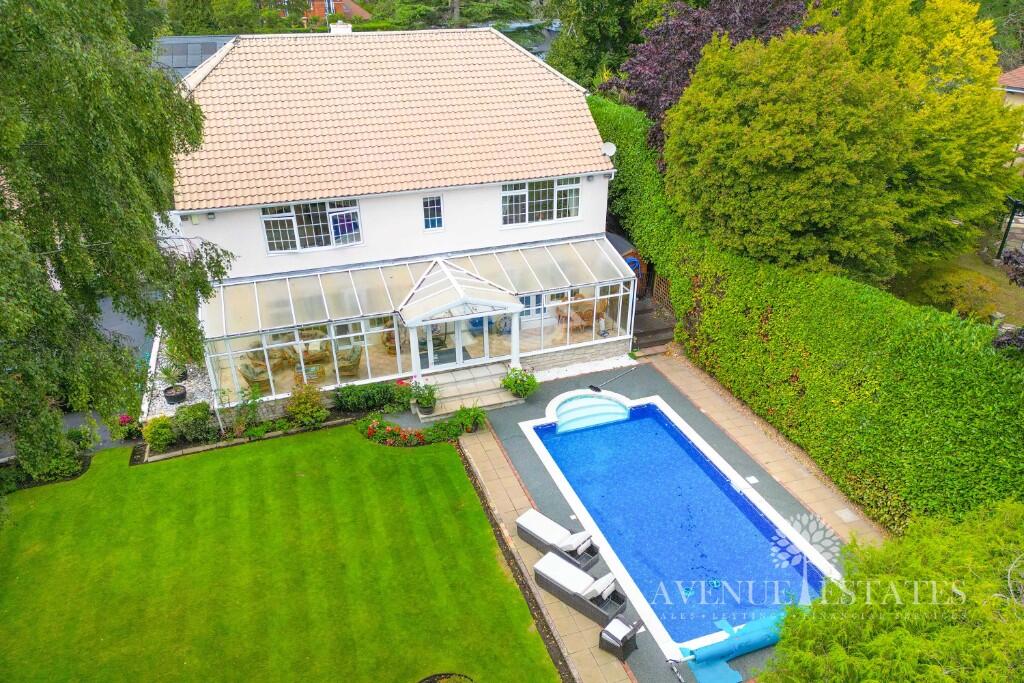 Main image of property: The Avenue, Poole, Dorset, BH13