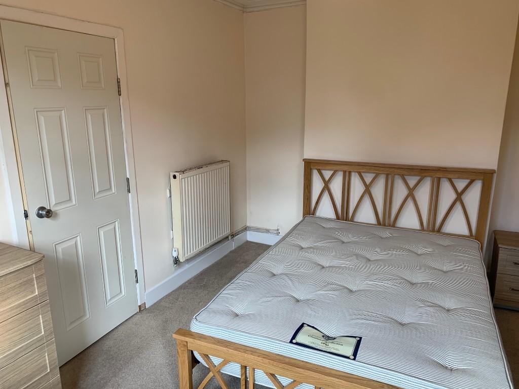 Additional property image - 5 Bedroom Student House, Cardigan Road.
