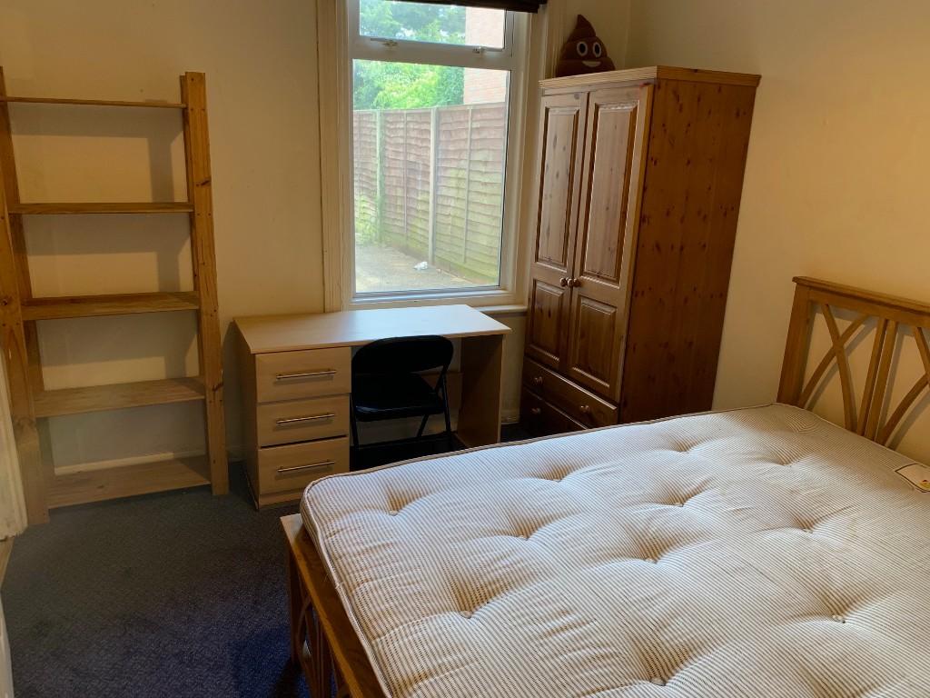 Additional property image - 5 Bedroom Student House, Cardigan Road.