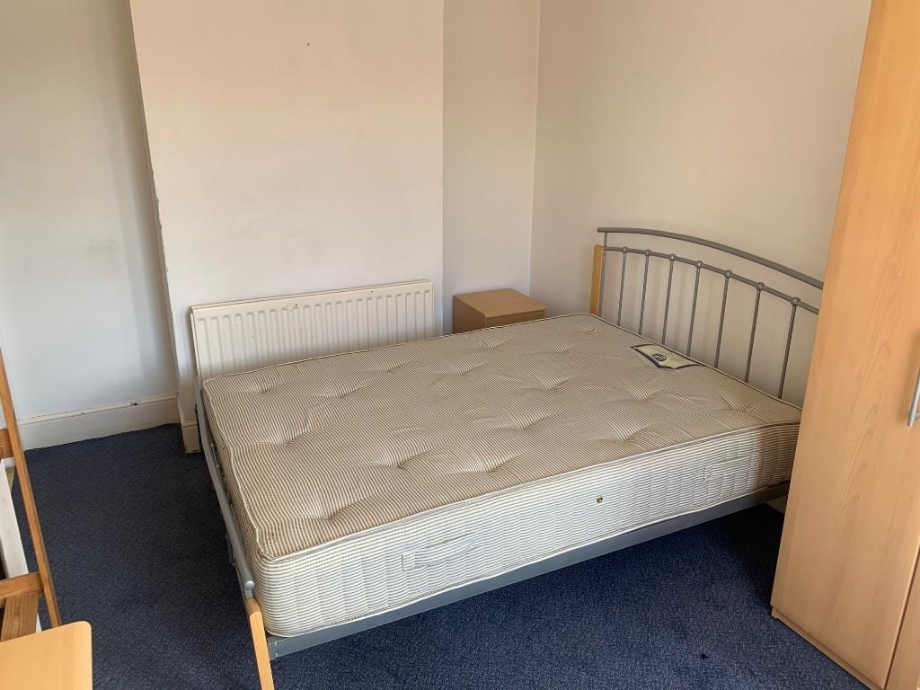 Additional property image - 5 Bedroom Student House, Cardigan Road.