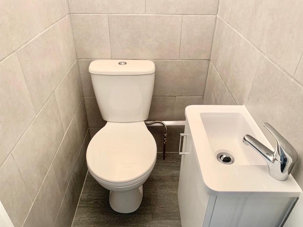 Additional property image - Cardigan Road, BH9 - 5 Bedroom Student House.