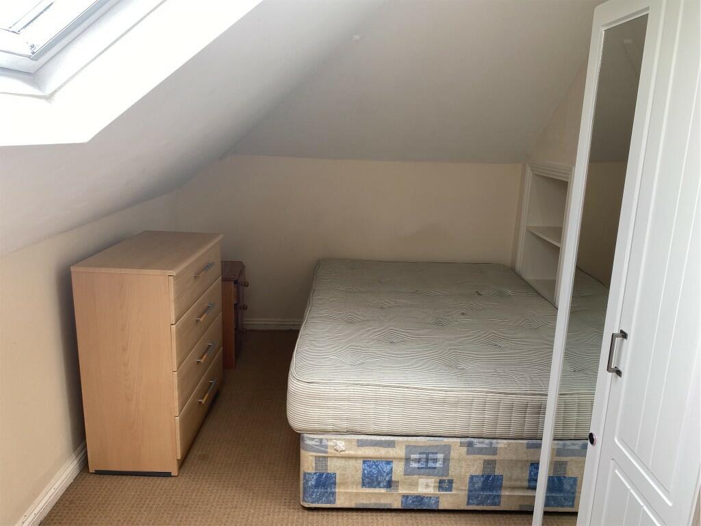 Additional property image - 2 Double Bedroom Student Maisonette - Rushton Crescent
