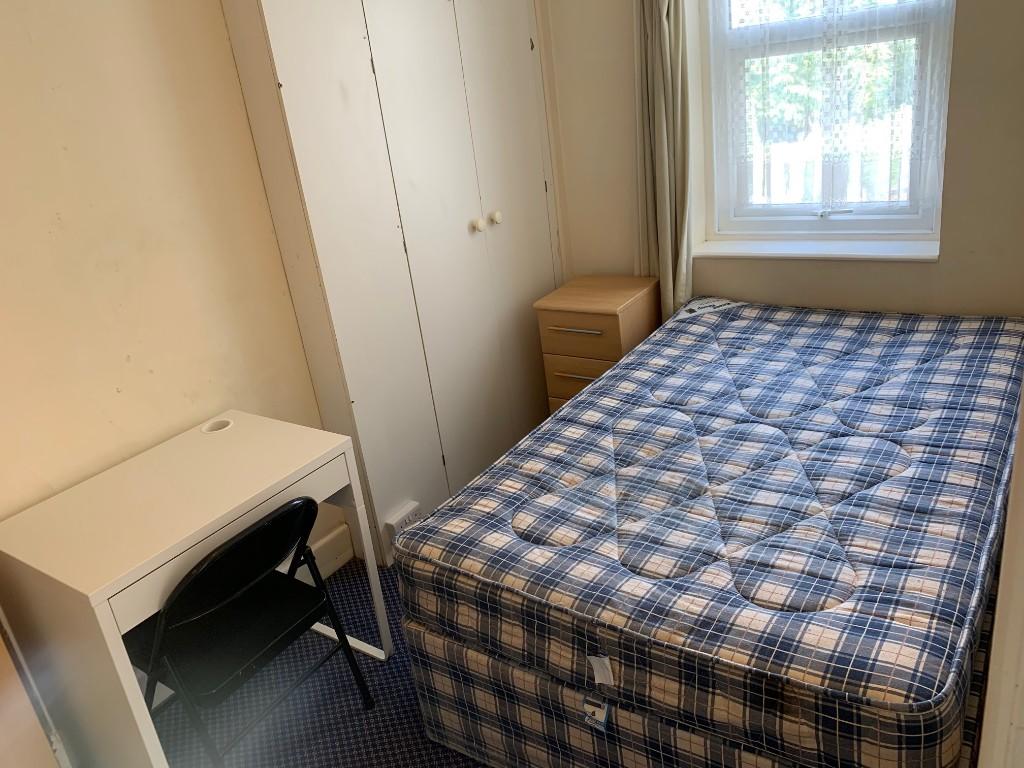 Additional property image - Cardigan Road, BH9 - 4 Bedroom Student House