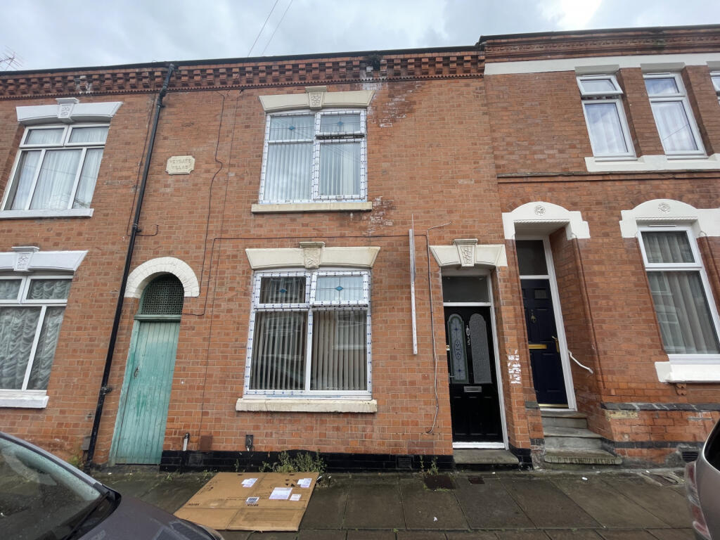 3 bedroom terraced house for rent in Leicester, LE2