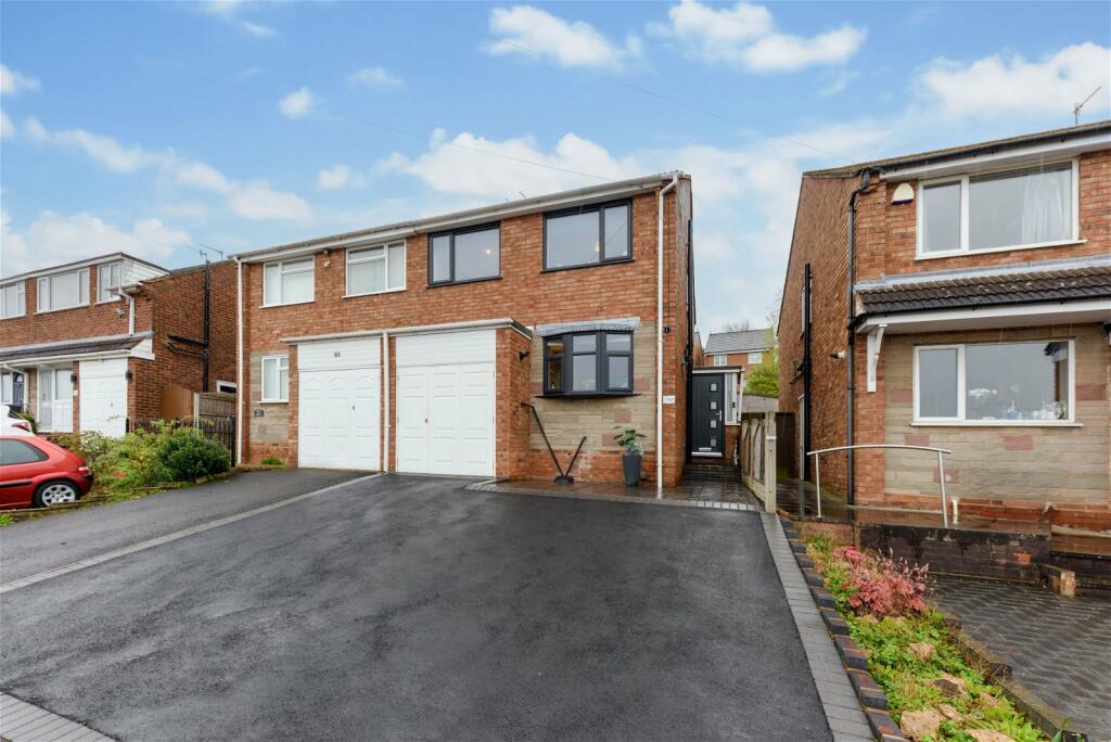 Main image of property: Greenways, Halesowen, B63 2JT