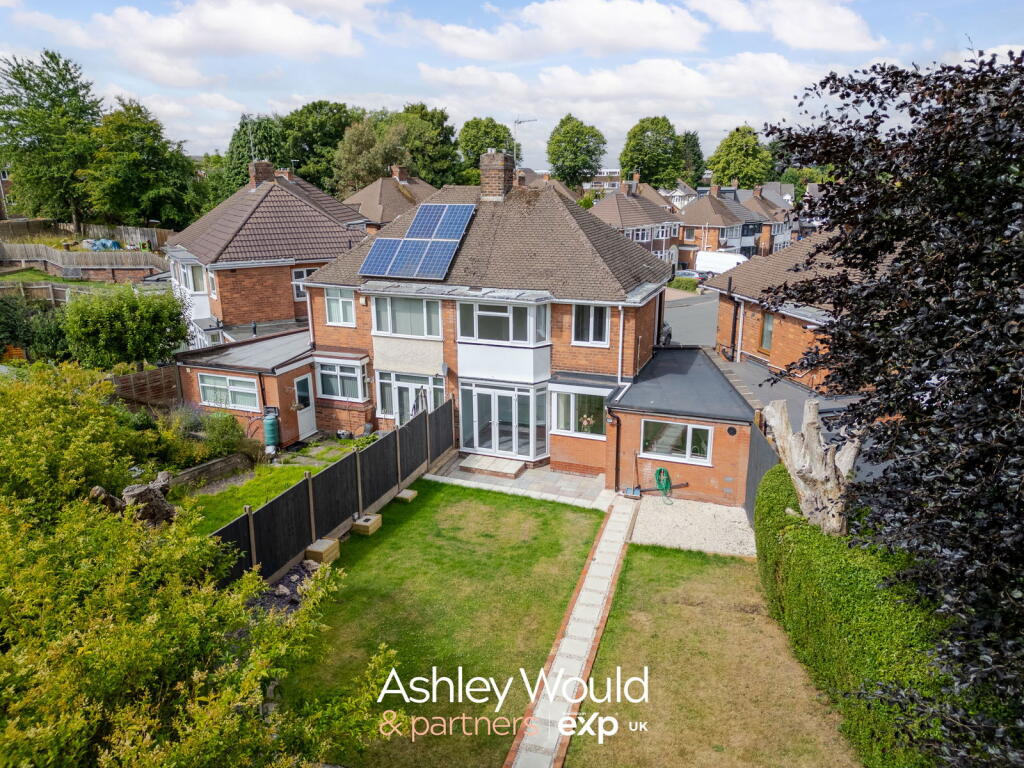 Main image of property: Park Avenue, Oldbury, B68 8EP