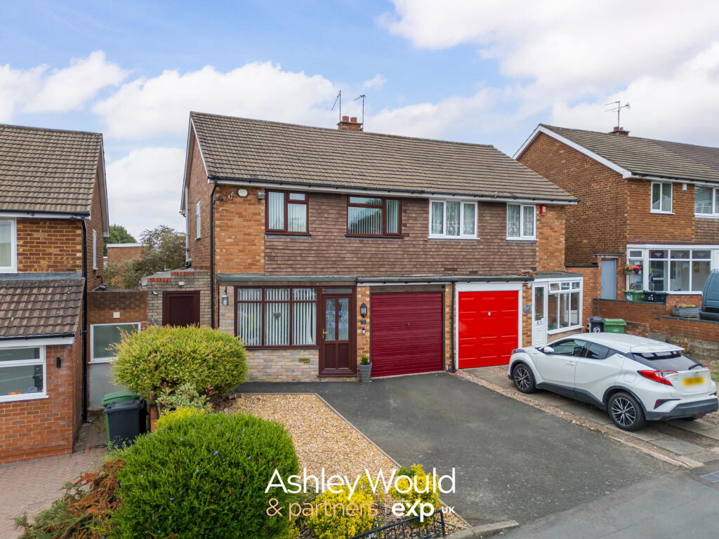 Main image of property: Richmond Street, Halesowen, B63 4BD