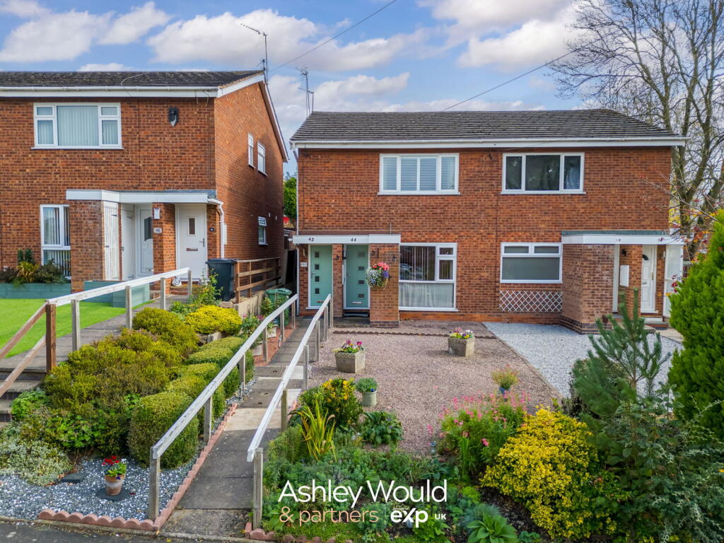 Main image of property: Hamilton Avenue, Halesowen, B62 8SG