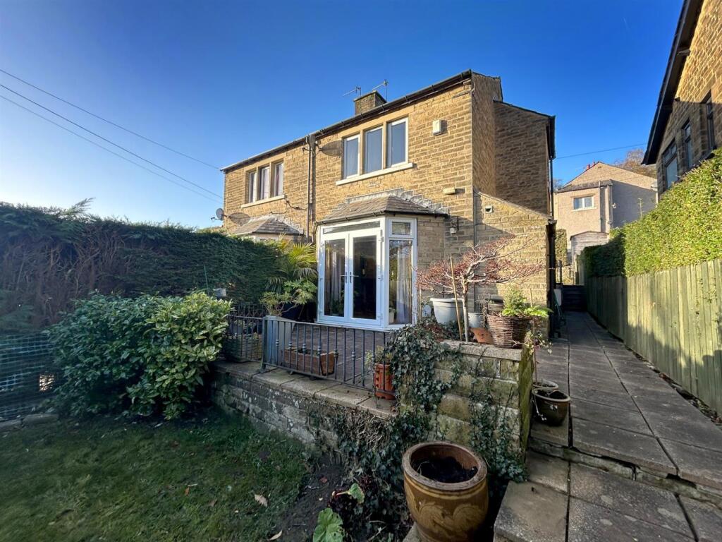 Main image of property: Halifax Road, Triangle, Sowerby Bridge