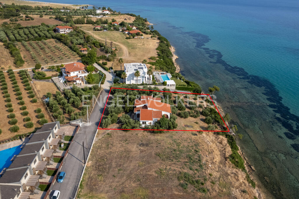 Main image of property: Central Macedonia, Halkidiki, Nea Silata