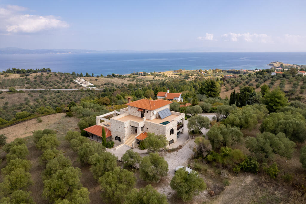 Main image of property: Central Macedonia, Halkidiki, Agios Nikolaos