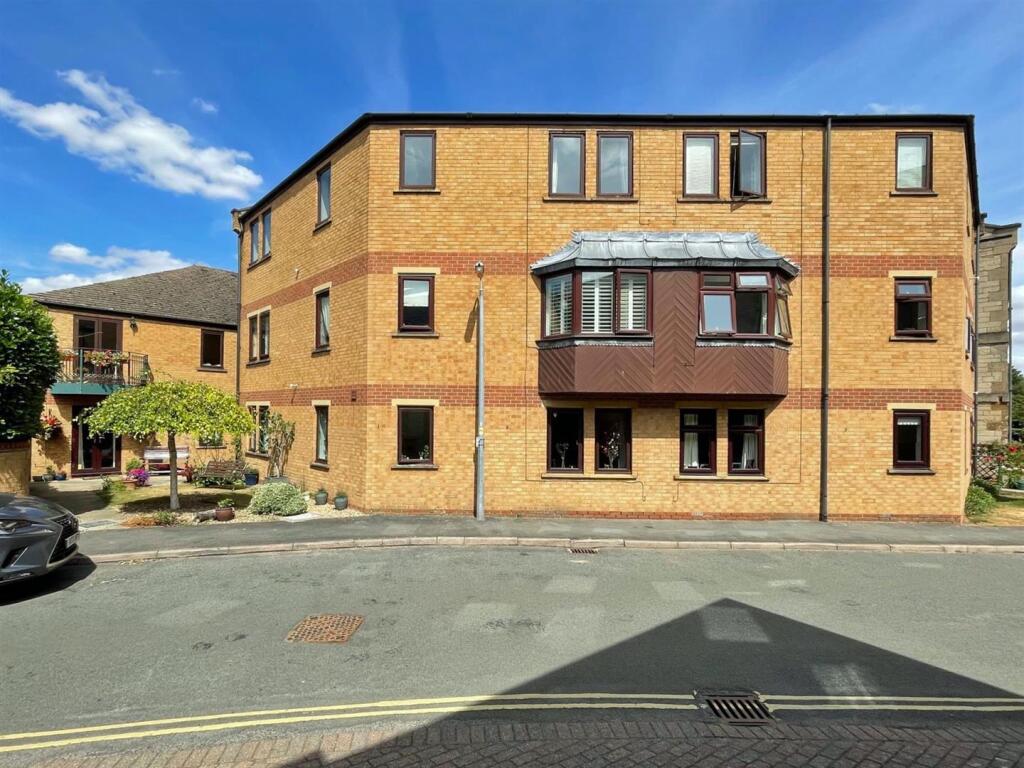 Main image of property: Welland Mews, Stamford