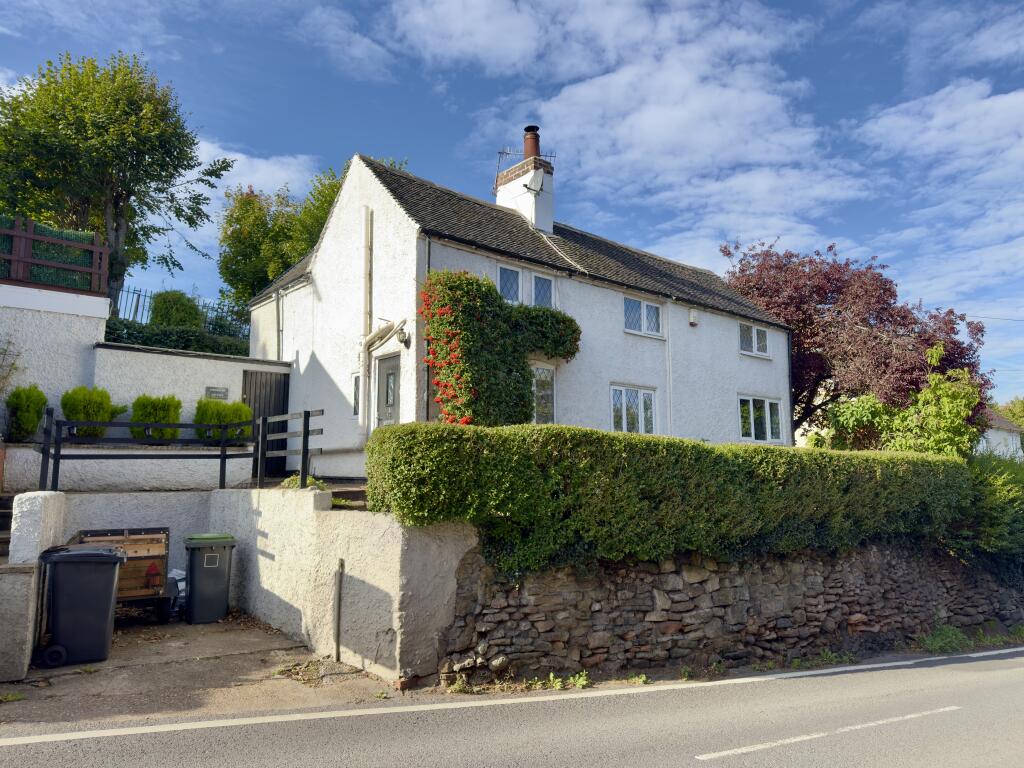 Main image of property: Stonebank Cottage, Bramcote Village, NG9