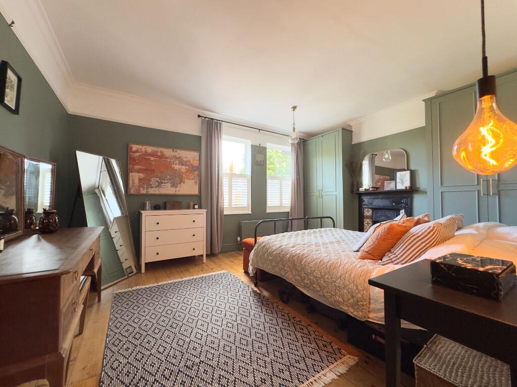 Main image of property: Bramcote Road, Beeston, NG9