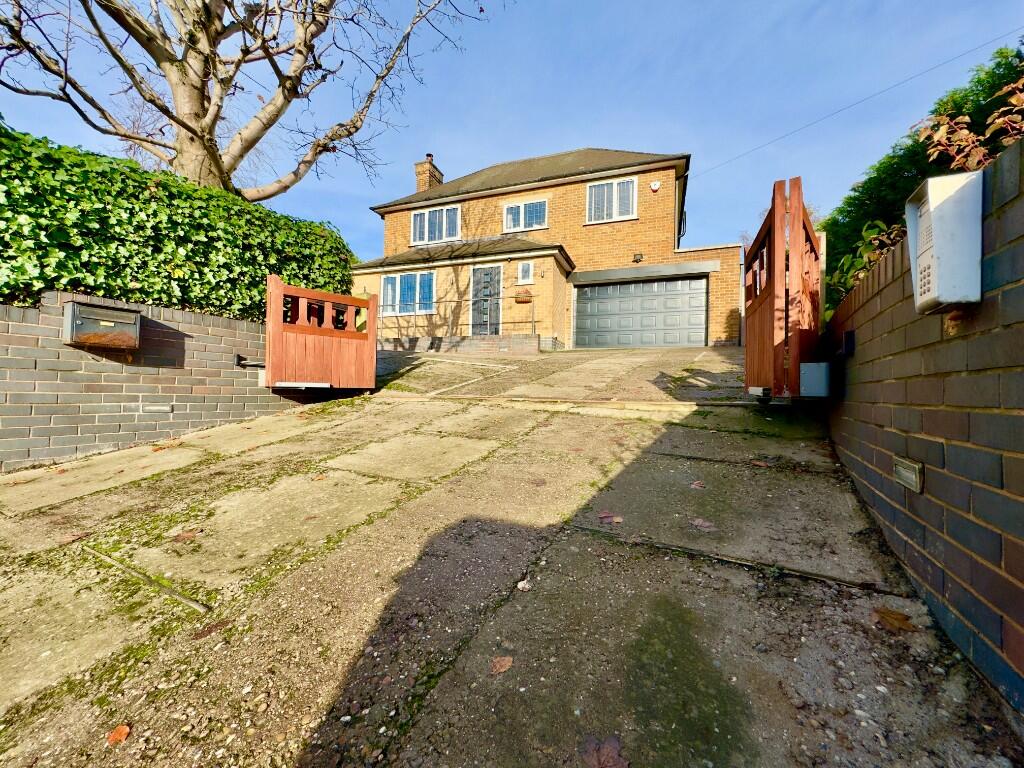 Main image of property: Derby Road, Bramcote, NG9