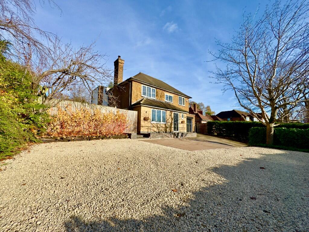 Main image of property: Derby Road, Bramcote, NG9