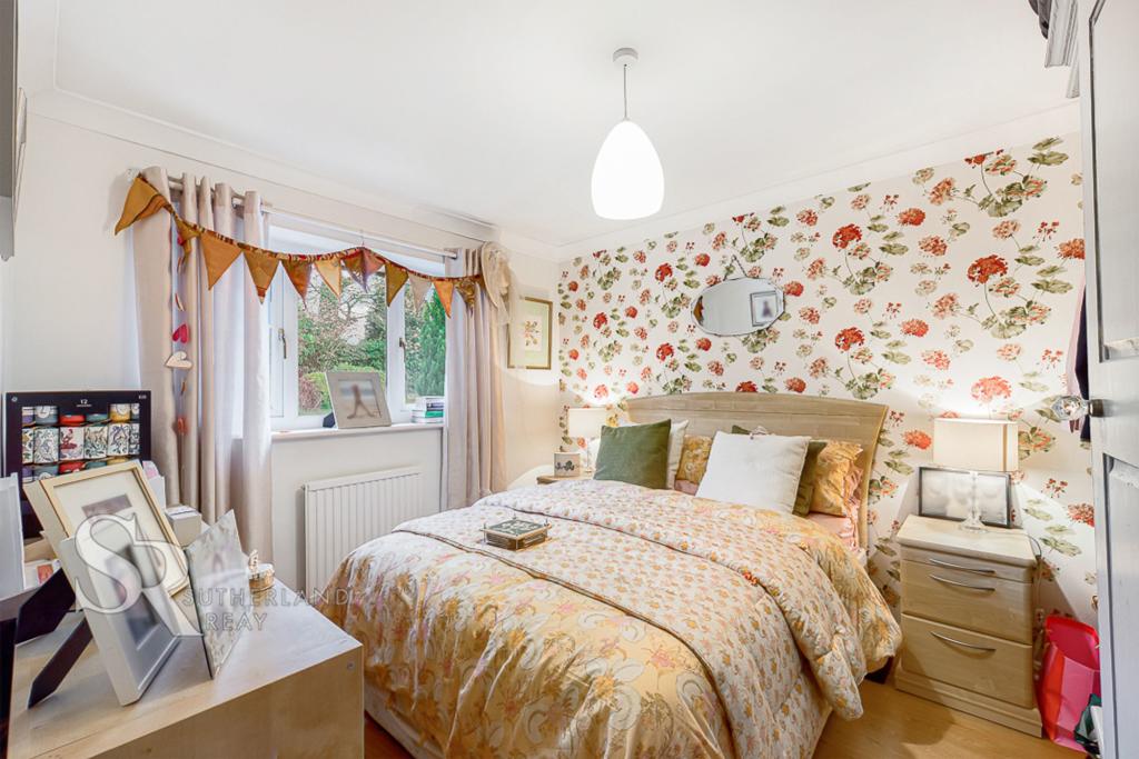 3 bedroom semidetached house for sale in Granby Avenue, Chinley, SK23