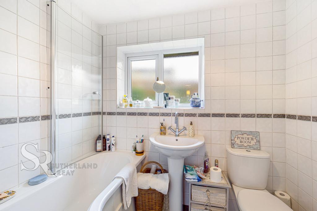 3 bedroom semidetached house for sale in Granby Avenue, Chinley, SK23