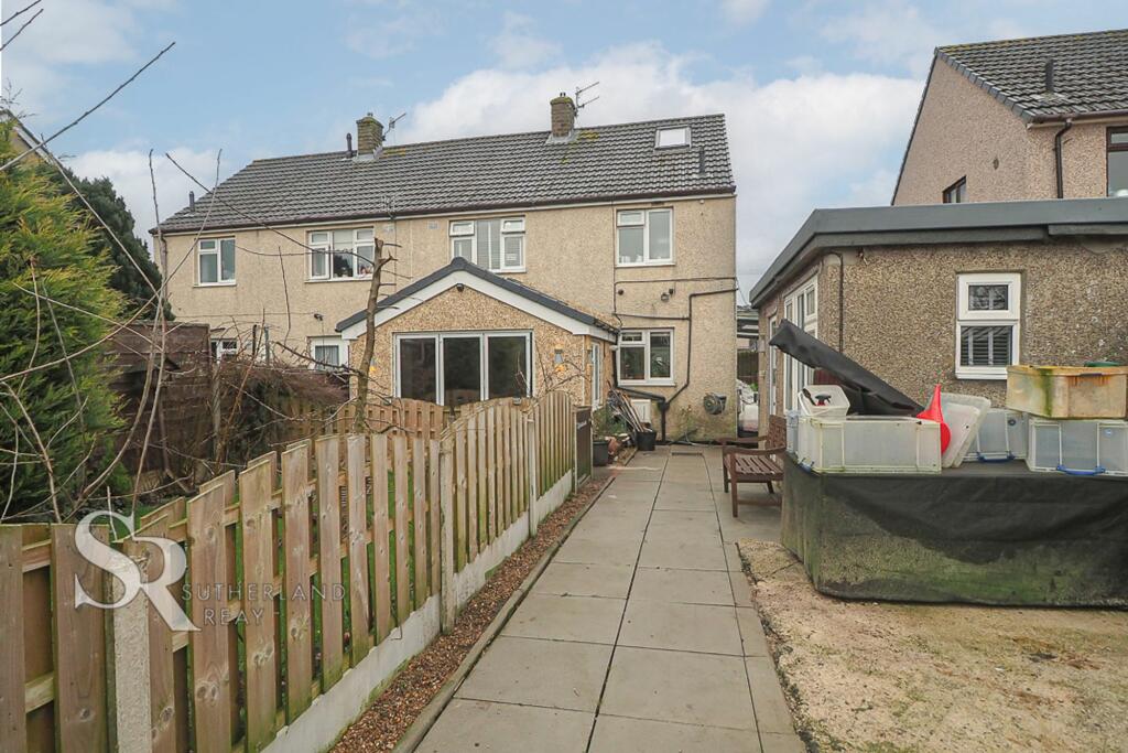 5 bedroom semidetached house for sale in Grange Park Road, ChapelEn