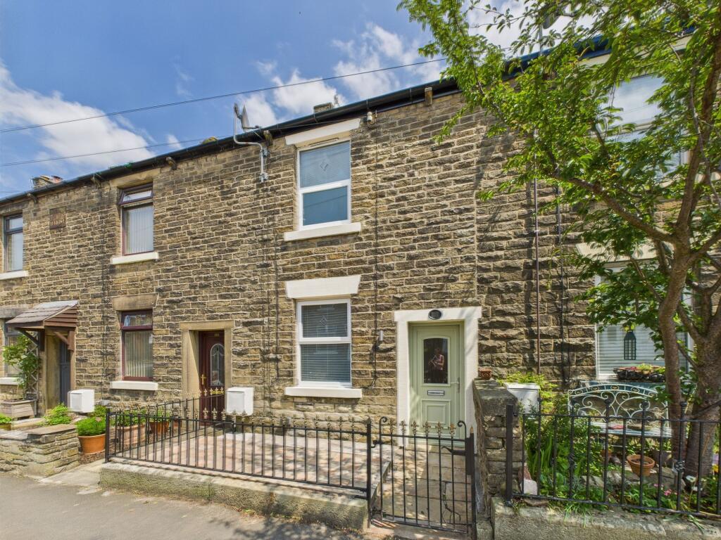 Main image of property: Low Leighton Road, New Mills, SK22