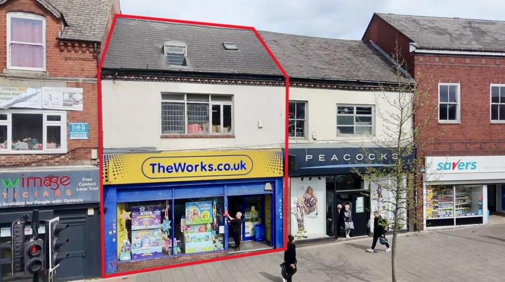 Main image of property: 1122 Warwick Road, Acocks Green, Birmingham, B27 6BL