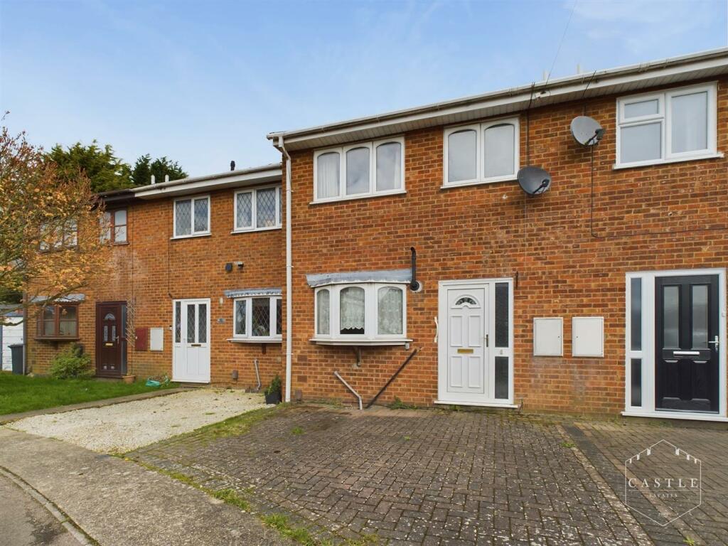 3 bedroom town house for sale in Park Close, Earl Shilton, Leicester, LE9