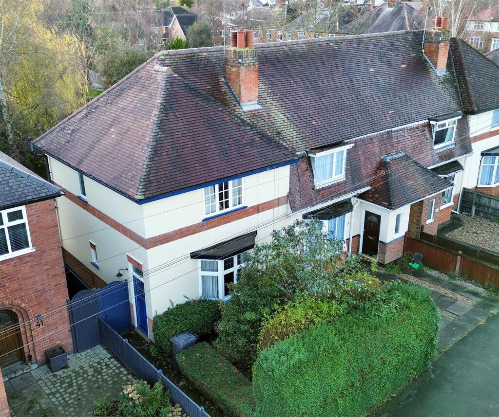 Main image of property: Welwyn Road, Hinckley