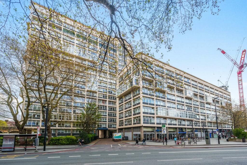 Studio flat for sale in Newington Causeway, Southwark, SE1
