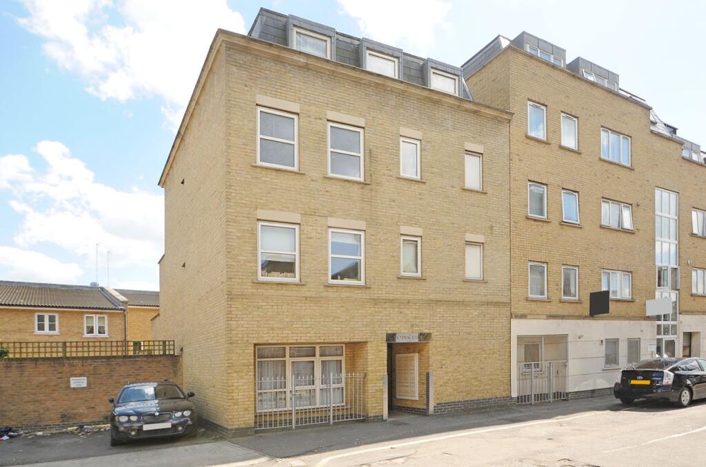 Main image of property: Hendre Road, Walworth, London, SE1