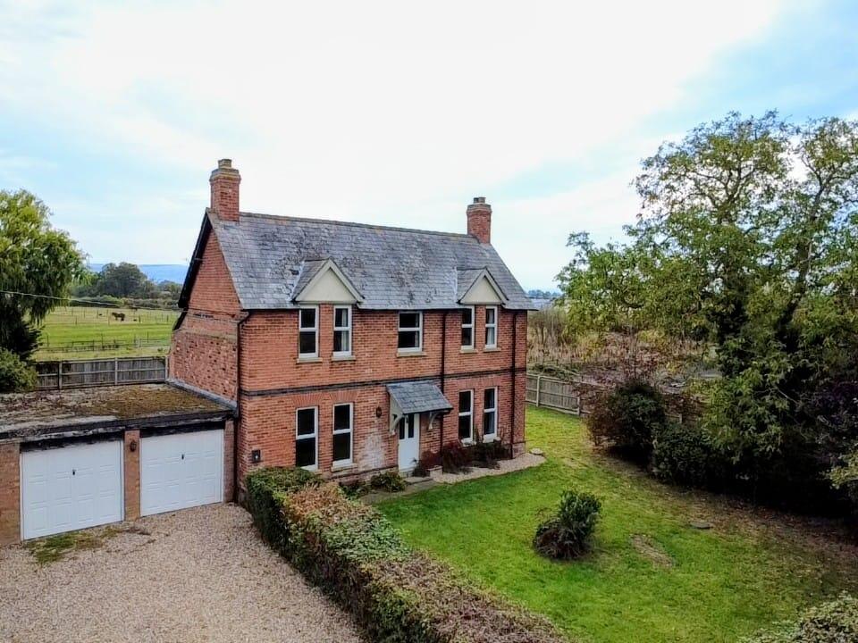 Main image of property: Claydon, Tewkesbury