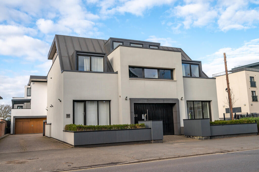 Main image of property: Wilford Lane, West Bridgford, Nottingham