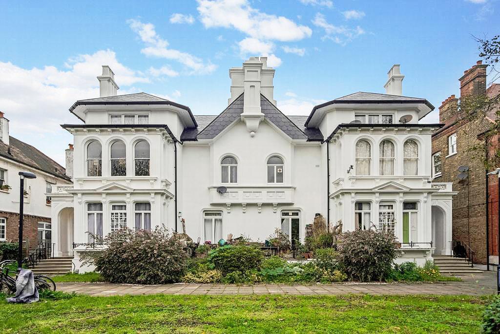 Main image of property: Herne Hill, London, SE24