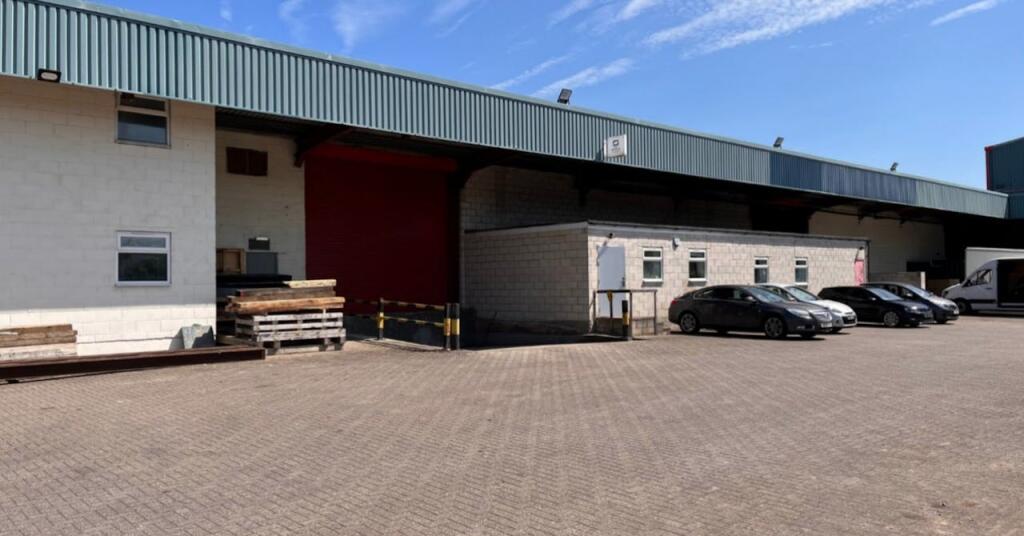 Main image of property: Units 3 - 4 Newark Business Park, Brunel Drive, Newark, NG24 2ER