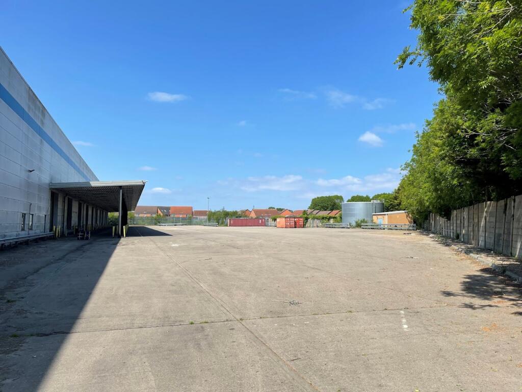Additional property image - Coventry 245, 1 Banner Lane, Coventry, CV4 9GH