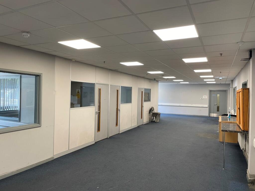 Additional property image - Coventry 245, 1 Banner Lane, Coventry, CV4 9GH