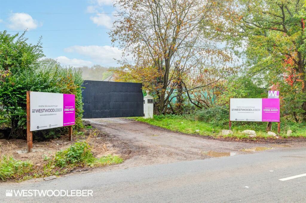 Land for sale in White Stubbs Lane, Broxbourne, EN10